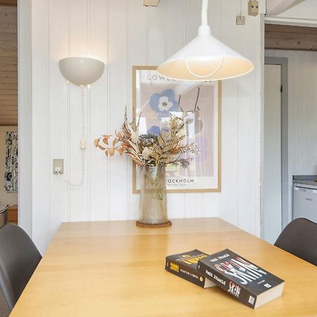 6 Person Holiday Home On A Holiday Park In Hemmet Esterno foto