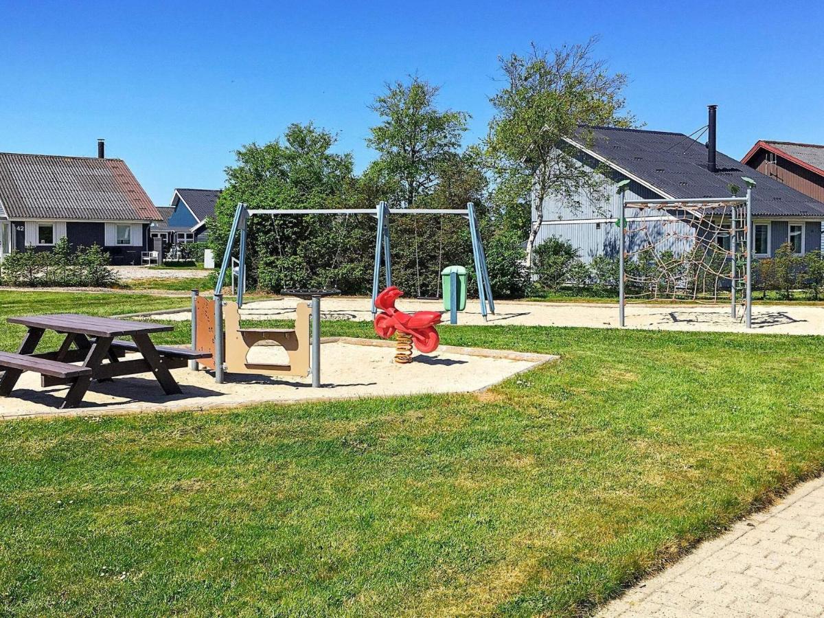 6 Person Holiday Home On A Holiday Park In Hemmet Esterno foto