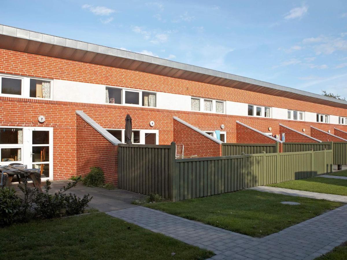 6 Person Holiday Home On A Holiday Park In Hemmet Esterno foto