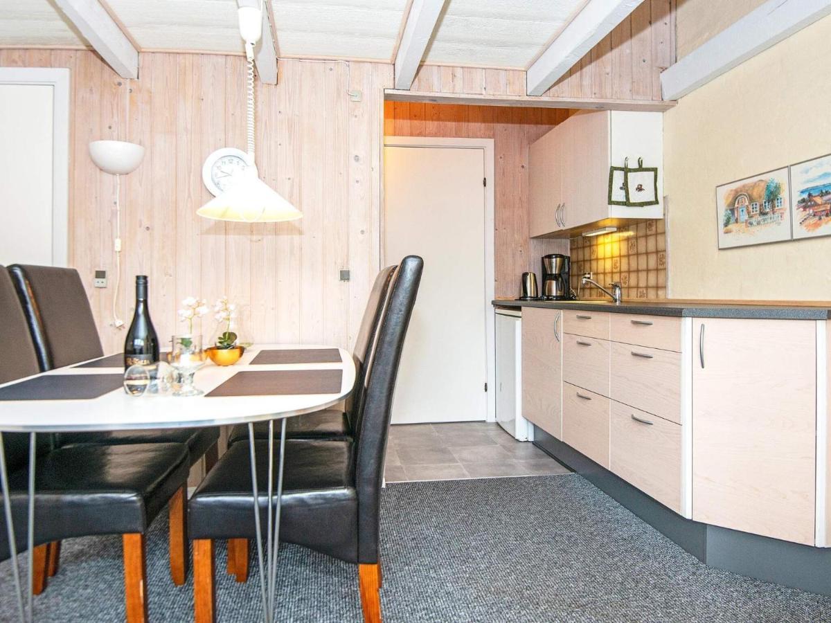 6 Person Holiday Home On A Holiday Park In Hemmet Esterno foto