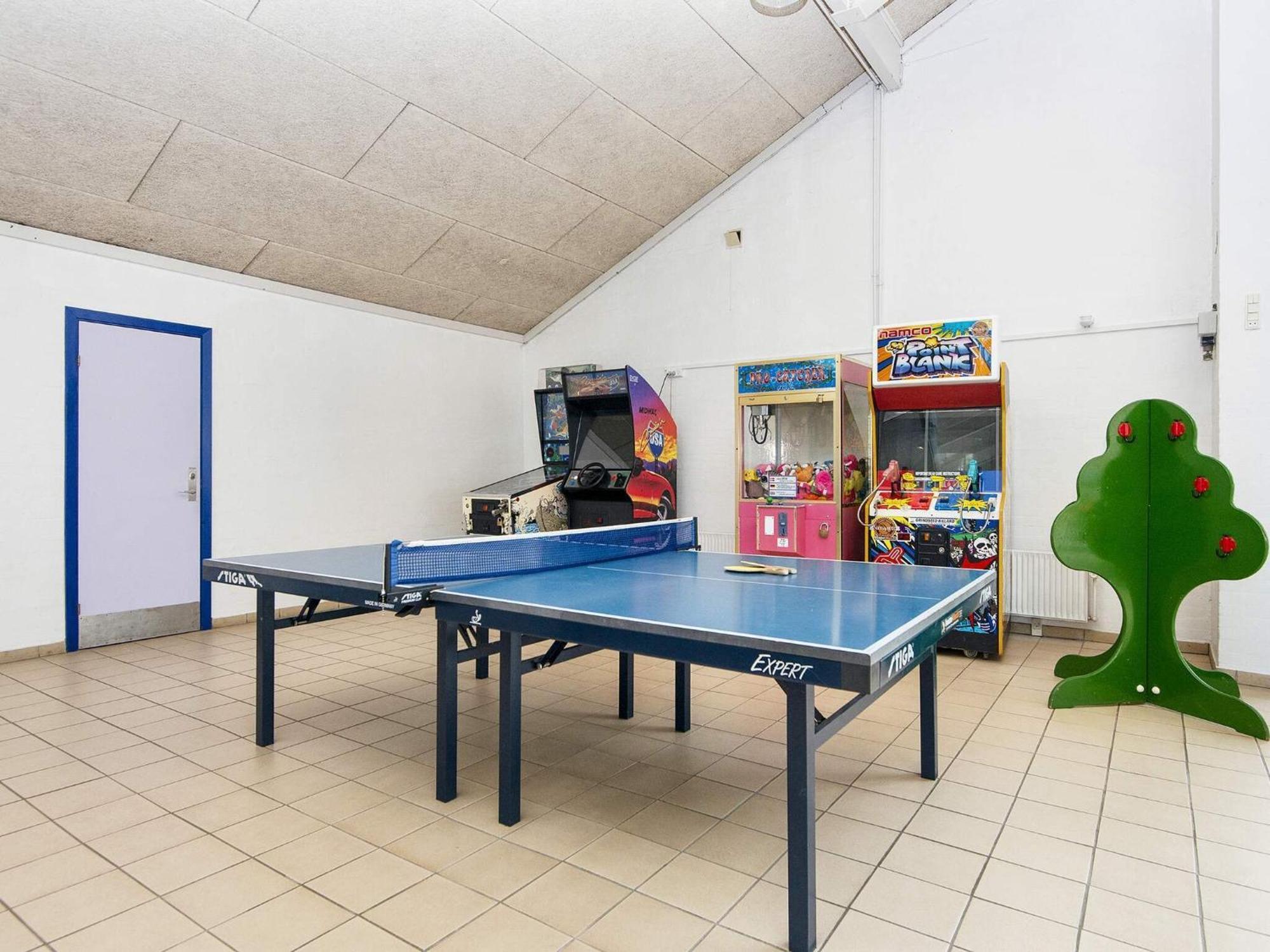 6 Person Holiday Home On A Holiday Park In Hemmet Esterno foto