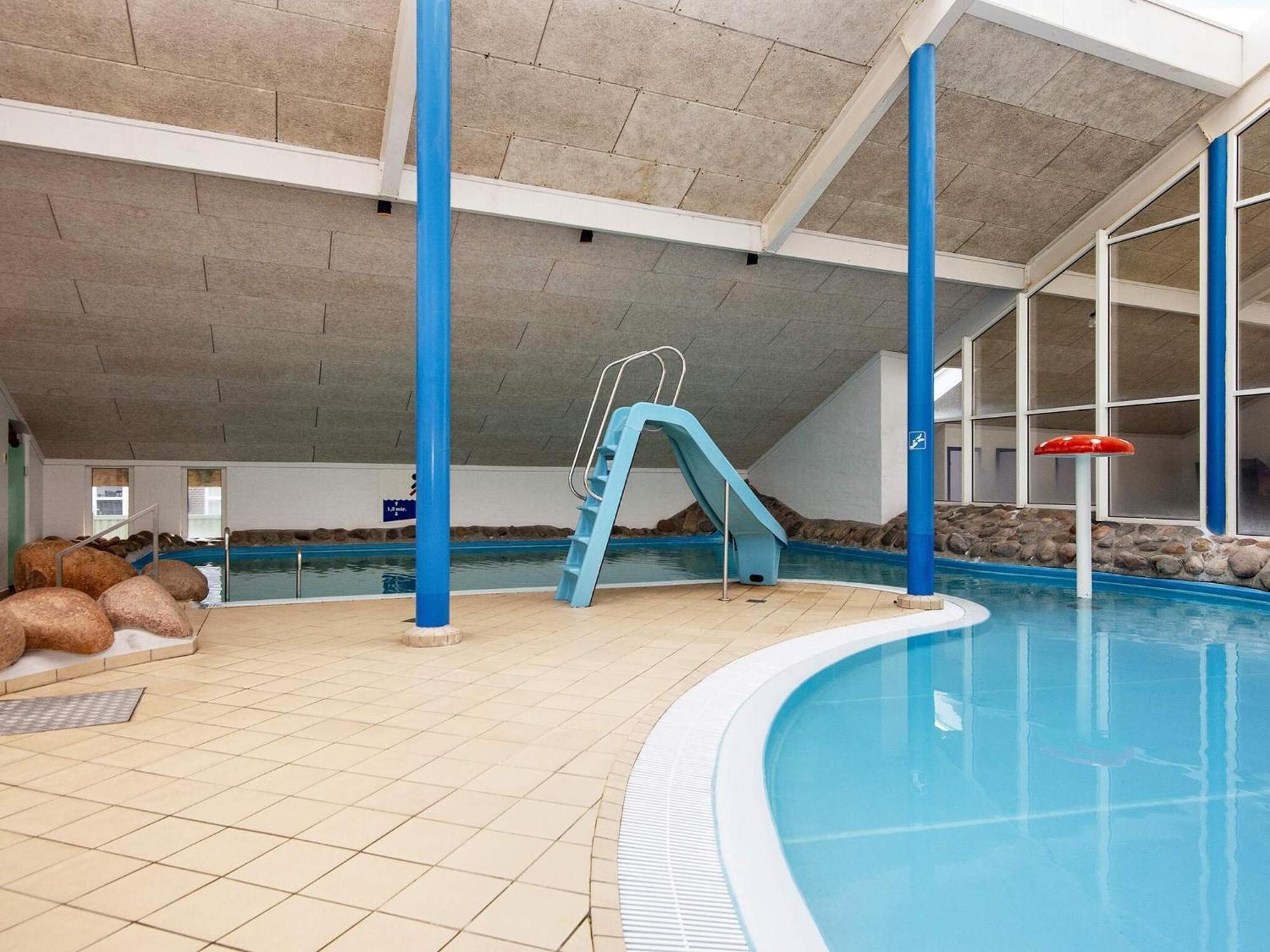 6 Person Holiday Home On A Holiday Park In Hemmet Esterno foto